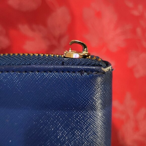 Anne Klein Blue Zip Around Long Wallet, Used - Picture 11 of 15